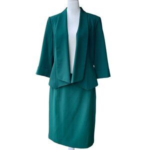 Black Label By Evan-Picone Green Two Piece Skirt and Jacket Suit